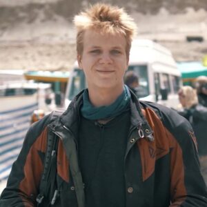 Zdeněk Piškula Instagram - 1. Himalajskou výzvu jsme splnili! Dohromady jsme za dva dny najeli 500 km! 
Díky vám jsme škole připsali částku 60 132,-Kč!!! NÁŘEZ, ale ještě můžem zvyšovat!!:) Máme před sebou další 2. výzvy! Hned zítra vyrážíme na rafty, takže sledujte zde na IG co se bude dít! :) DÍK! 
PS: vybrali jsme částku, při které jsme slíbili, že přejedeme sedlo 5200 m v podprsenkách. Zítra se těšte na video!
ČAU @brontosaurivhimalajich