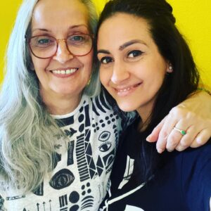 Zdenka Predná Instagram - Maminky💛🤍🖤