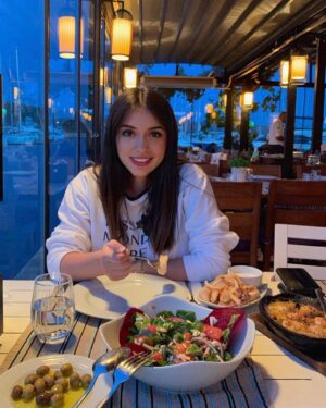 Zeynep Anıl Tatdıran Instagram - 