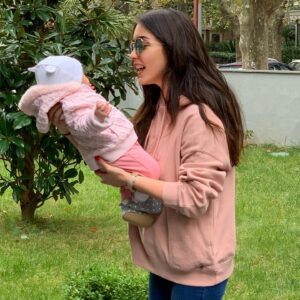 Zeynep Anıl Tatdıran Instagram - Çok 💕