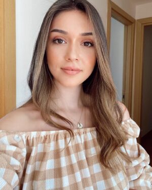 Zeynep Anıl Tatdıran Instagram - Bizim evin selfie köşesi 🎞📽
