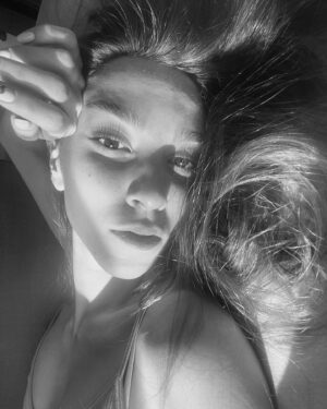 Zeynep Parla Instagram - 