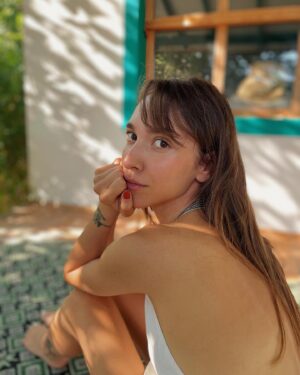 Zeynep Parla Instagram - 