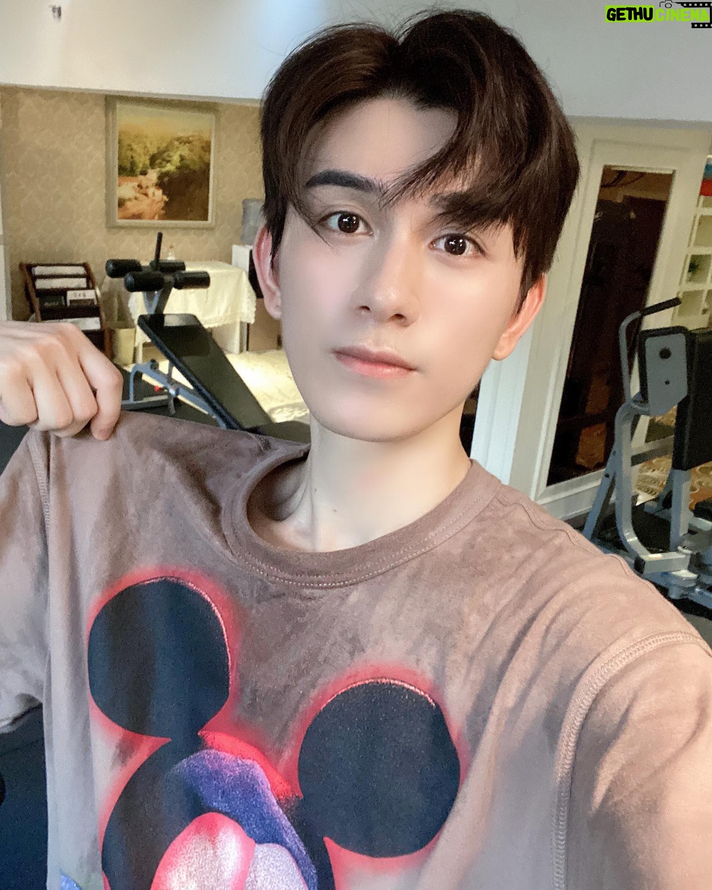 Zhu Zanjin - 37.7K Likes - 🏃…