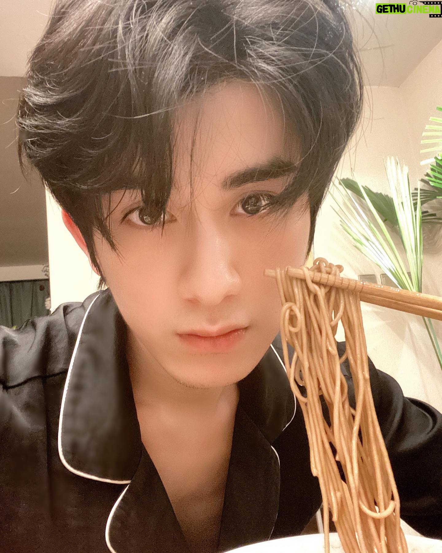 Zhu Zanjin - 34.7K Likes -