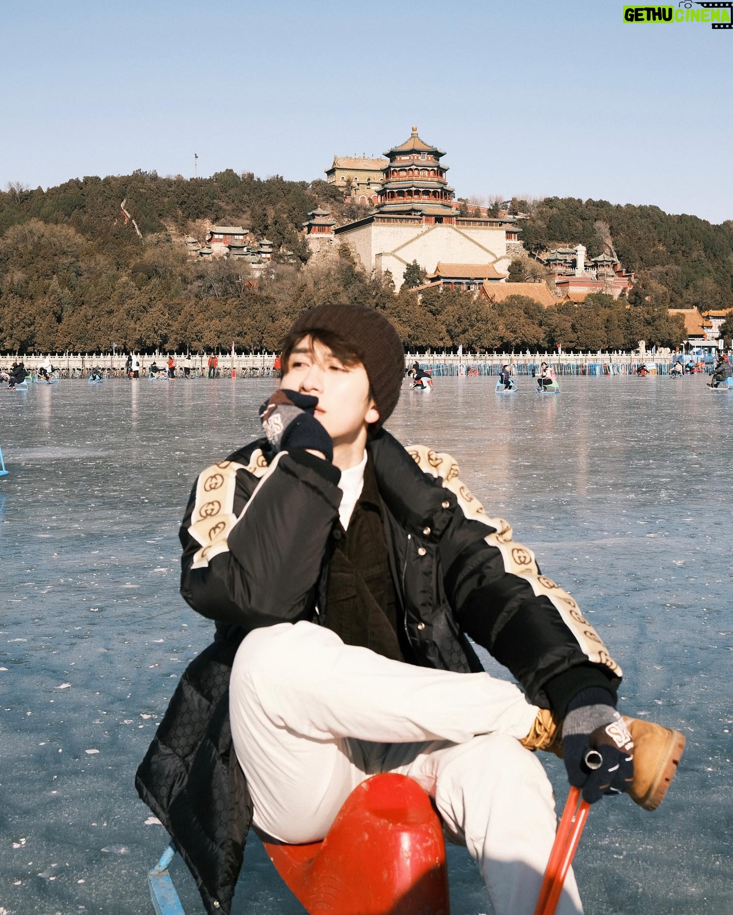 Zhu Zanjin - 39.9K Likes -