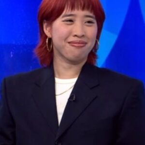 Zing Tsjeng Instagram - Went on @newsnightbbc on Thursday to talk about the general election. Tune in for the meme discussion, stay for the moment we find out live on air that Rishi Sunak left the D-Day commemoration early to do an interview with ITV. Out now on BBC iPlayer 🗳️