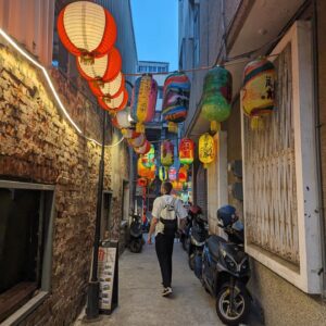 Zing Tsjeng Instagram - Fondly remembering the last time I could go out without 15 layers on 🥲 Love you Tainan, a city with stripper pole temple dancers (Catholicism could never) and some of the most beautiful light I've ever seen