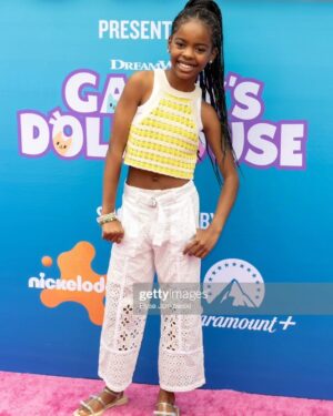 Zion Broadnax Instagram - Truly #grateful for every moment. THANK YOU AGAIN @hollywoodreporter 

THR: @hollywoodreporter 
Dreamworks: @dreamworksjr
Nickelodeon: @nickelodeon
Alex’s Lemonade: @alexslemonade
Comfort Cases: @comfortcases
Hokey Pokey: @hokeypokeyla 
Kidz Bop: @kidzbop
Little Kitchen Academy: @lkalawestfieldcenturycity
Pure Water: @purelifeus 
Sugarfina: @sugarfina
Hashtags:
#THRKidsPower
#GabbysDollhouse
#TeenageKrakenMovie
#momalto #transformersearthspark #zionbroadnax