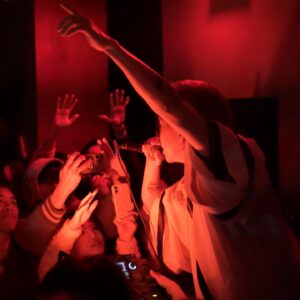 Zior Park Instagram - New album release party with my team @syndrome_z & my fans

thx to @makersmark_kr