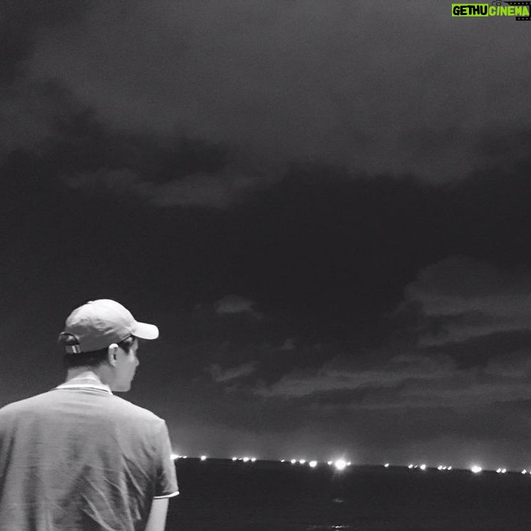Zo In-sung - 92.9K Likes - 생일을 축하해주셔서 진심으로 감사드립니다. 보내주시는 응원과 사랑 늘 잊지않고, 더 좋은 모습으로 인사드리겠습니다. 무더운 날씨 속에 모두 건강 유의하세요❤