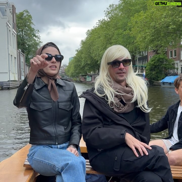 Zoe Gotusso - 28K Likes - Amsterdam Paris Londres Barcelona y
Madrid 🐭 Gracias por llenar los conciertos!!!
