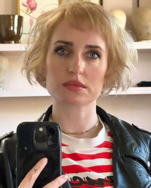 Zoe Lister-Jones Instagram - Oh Canada