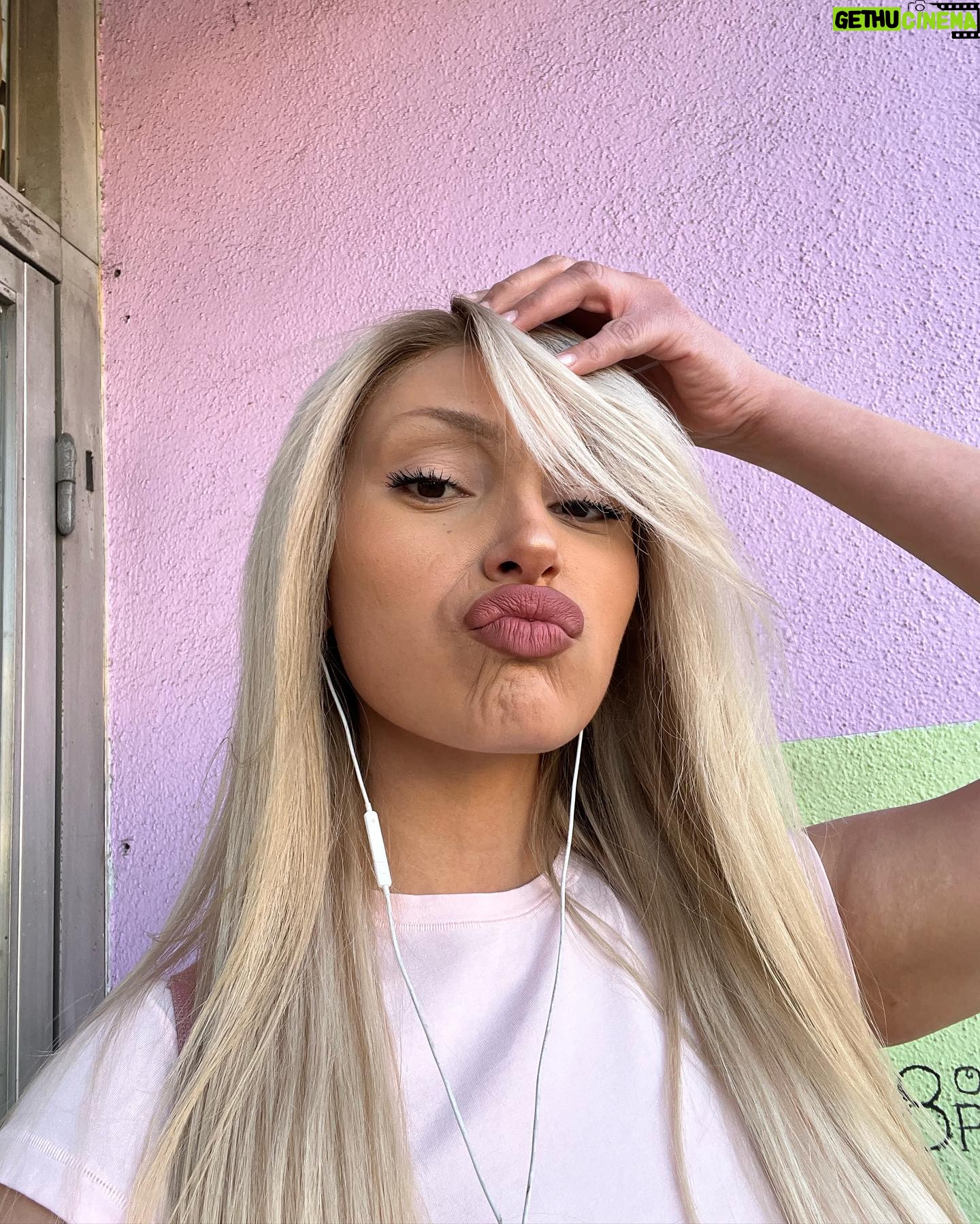 Zoey Luna - 3 Likes - And it’s done