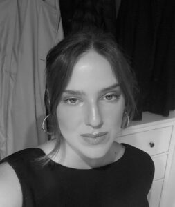 Actress Zofia Domalik HD Instagram Photos and Wallpapers September 2023