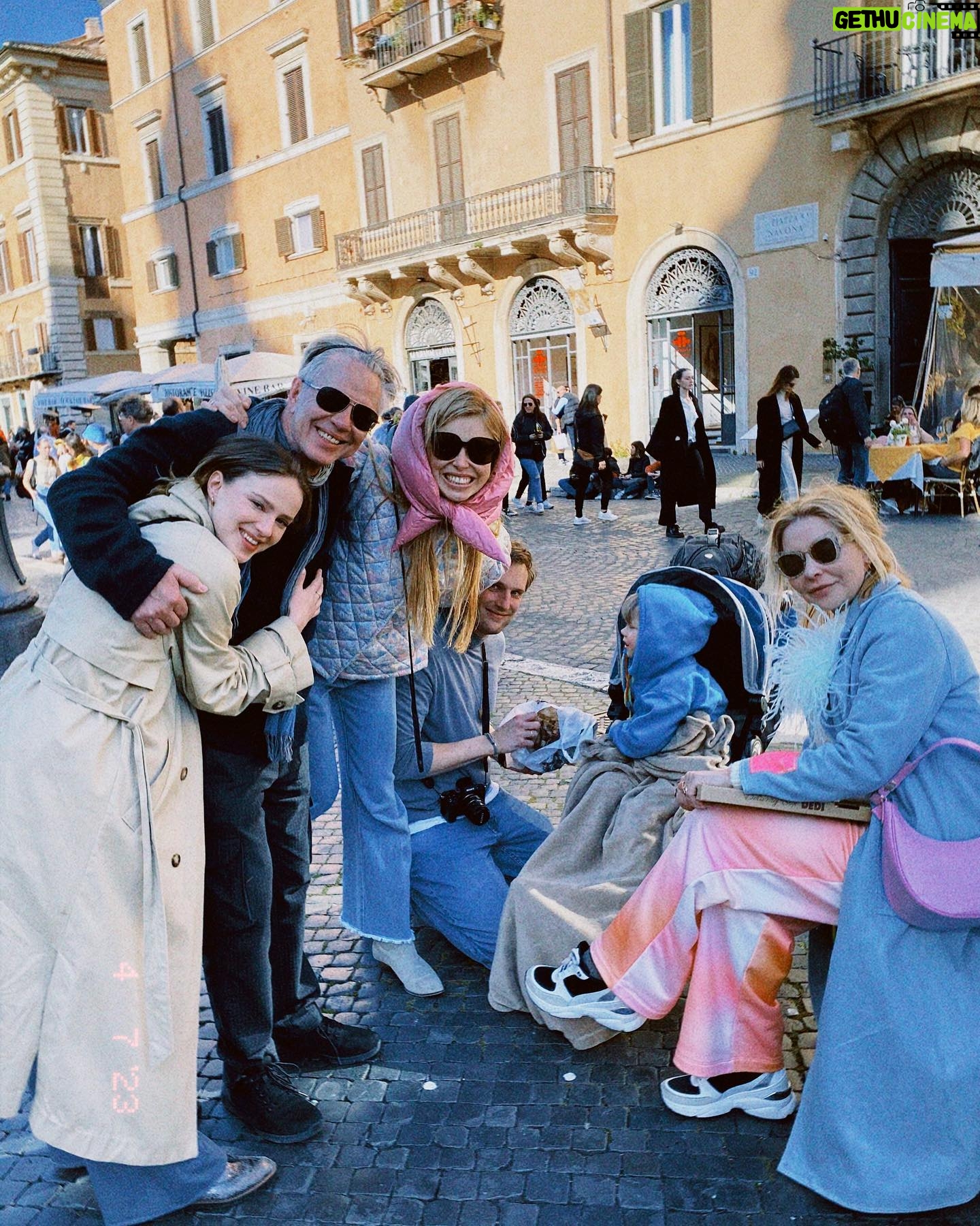 Zofia Domalik - 545 Likes - rome photo dump