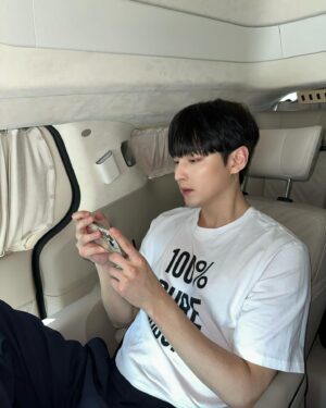 Zuho Instagram - 백쪽 say!!!!!So Beautiful Day☀️会いたいです🥹
