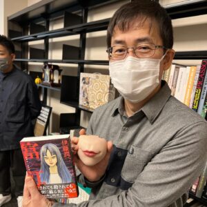 doooo Instagram - 🤝 Junji Ito & Tomie

"Tomie's Human Flesh Items" will be released on December 26 at DAIKANYAMA TSUTAYA BOOKS.
And Junji Ito Maniac: Japanese Tales of the Macabre will debut on Netflix in January 19, 2023!!

富江の人肉アイテム作りました
🤝 伊藤潤二先生 & 富江