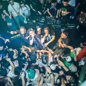 eyden Instagram - 7/1 98’s UP
at @clubharlem BX Cafe

📸 by @ryusei_750