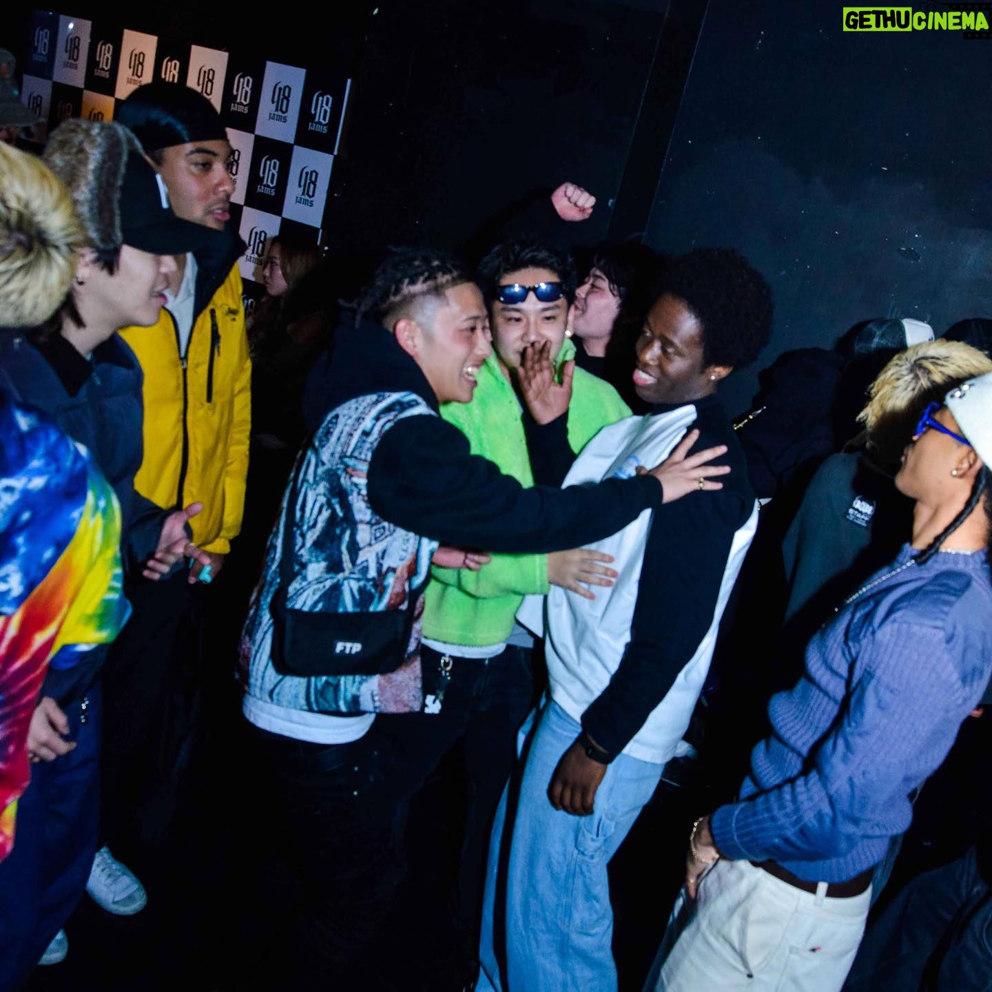 eyden - 6.5K Likes - 2023 12/28 ⚜️PLAYAZ CLUB⚜️ at Harlem BX Cafe
Thx for coming 💝💝💝
Shot by @ryusei_750