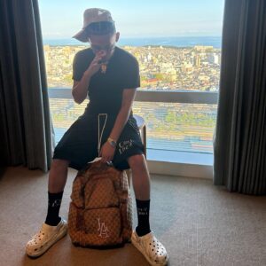 eyden Instagram - ☄️☄️☄️☄️
