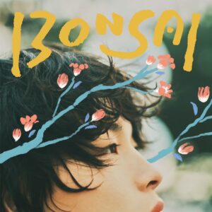 imase Instagram - 初のCDアルバム 
imase 1st Album『凡才』
をリリースします！🪴

『凡才』というタイトルには、特別歌が上手かった訳でも才能があった訳でもない“凡才”の僕が、どうしたらたくさんの方に聴いて貰えるかをたくさん考えて作った曲が詰まっている、という意味が込められています。
また、海外でも人気のある「盆栽」のように、国内外問わずたくさんの方に愛されるアルバムにしたいという気持ちを込めました。

imaseがどんなアーティストなのかを知ってもらえるような、自分にとっての名刺代わりになる作品です。ぜひ手に取って聴いて下さい！💿

▪︎ご予約
https://imase.lnk.to/bonsaiTP

▪︎特設サイト
https://sp.universal-music.co.jp/imase/bonsai

#imase凡才🪴