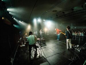 imase Instagram - RADIO CRAZY 2023ありがとうございましたぁ〜！！！
今年は沢山大阪でライブが出来たなぁ〜！嬉しい！
来年は超レベルアップして戻ってきます！🔥2024年もよろしくねぇ〜！

2.3枚目は撮ってるのを撮られてる写真📸boboさんの顔のボキャブラが凄い

photo by @yuhashimoto_713