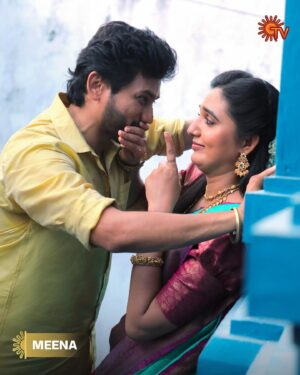 indhu chowdhary Instagram - The last pic 😂❤️

மீனா | திங்கள் - சனி | 11 AM

#SunTV #Meena #MeenaOnSunTV #Serials #TamilSerials #SunDigital
