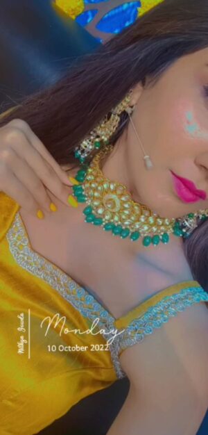nithya gowda Instagram - Beautiful jewellery from @rent_bridal_jewellery thank you so much 🥰!!! This jewellery made me more gorgeous 😍!!! 
#selflove
#desigirl 
#starsuvarna 
#deepothsava 
#deepawali2021 
#love 
#jewelry
.
.
.
#nithyagowda✨