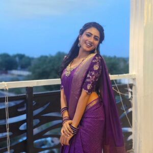 nithya gowda Instagram - Saree @label_saistudio 
Jewelry @parameshwara_enterprises