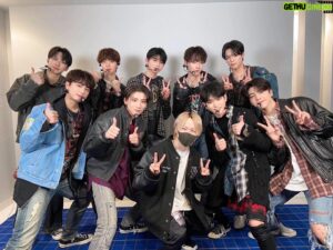 syudou Instagram - 昨日は&TEAM様のデビューショーケースイベントを観させて頂きました！製作に関わった「Under the skin」のパフォーマンスも最高で感動しました🔥
皆様に末永く愛されるグループになりますように！！！