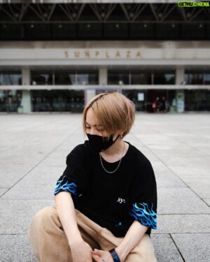 syudou Instagram - syudou Live 2022「加速」Official Goods公開
＜グッズ先行販売＞
2022年8月8日 15:00~17:30
詳しくはHPをご確認下さい

photo by @yuki__maxima 
styling by @naked_tokyo