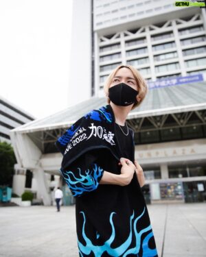syudou Instagram - syudou Live 2022「加速」Official Goods公開
＜グッズ先行販売＞
2022年8月8日 15:00~17:30
詳しくはHPをご確認下さい

photo by @yuki__maxima 
styling by @naked_tokyo