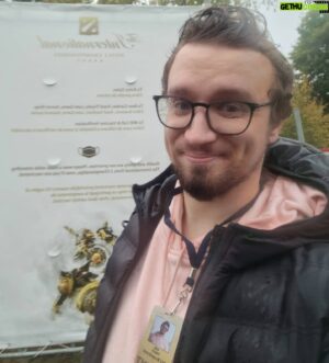 Игорь Линк Instagram - Привет всем дотерам, жаловавшимся на меня на реддите! Ваше мнение как всегда было проигнорировано и никому не интересно.