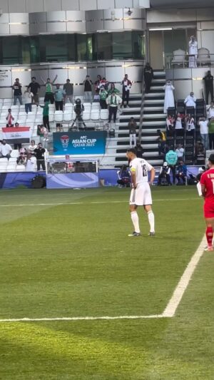 ‏Ahmed Al Maslawi Instagram - #العراق_يستاهل يارب دوووووووم فرحانين 🖤🇮🇶❤️