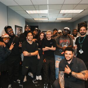 6LACK Instagram - standin on business hours