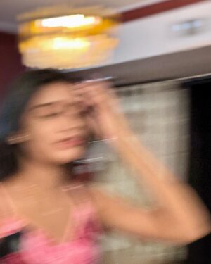 Aadhya Anand Instagram - Blurred lines☁️

#aadhyaanand #pink #fashionstyling