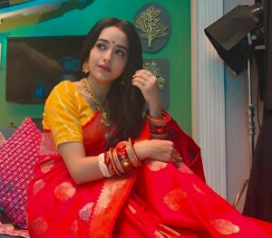 Actress Aanchal Goswami HD Photos and Wallpapers January 2025