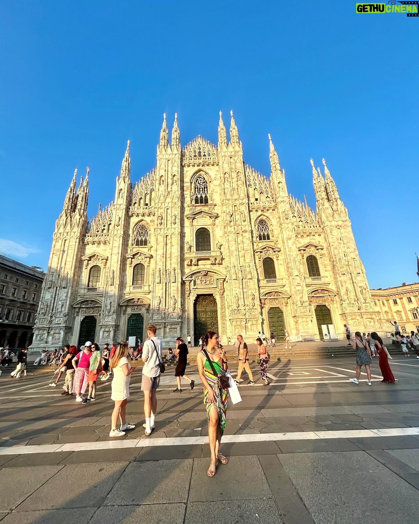 Aastha Gill - 37.8K Likes - 📍Milano, Italy Dump! 🇮🇹 Visited Italy’s oldest active shopping mall. Legend has it that if you spin around with your heel on the bull’s mosaic- it brings good fortune 🔮 😋🤗
Last image is me after a good gelato! 🍦