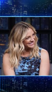 Actress Abby Elliott HD Photos and Wallpapers September 2024