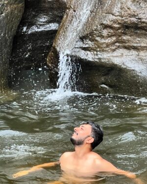 Abhay Jodhpurkar Instagram - Into the wild! 🌳💦🦀🐸🪲🌱🌿🍀🍃🎒🩵💚