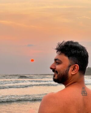 Abhay Jodhpurkar Instagram - 🌅 🌦️🌊☀️🐚✨