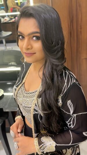 Abi Nakshathra Instagram - Makeup booking 9551915915 / 7299113366

#ayali #abinakshathra #trending #mahamakeoverartist