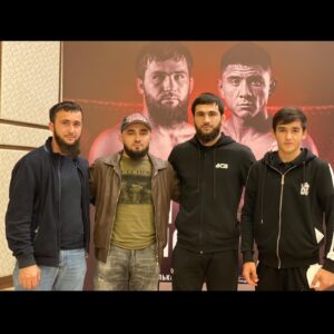 Abubakar Vagaev Instagram - Дала декъалвойла хьо, Шейх-Мансур! Дала дукхавахавойла! #младшийбрат @_vagaev_95_