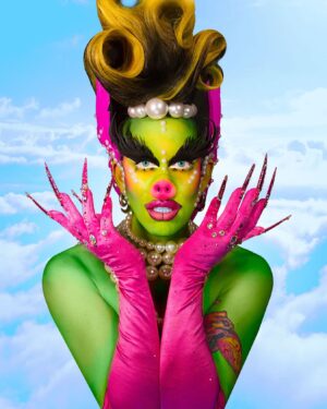 Acid Betty Instagram - Throwing it back to 2017 when I channeled Glamour Pig vibes! 💅✨ Breakfast at Tiffany's, anyone? Eggs and ham? 🍳💍 My sister @vie.lette created these stunning nail gloves that mysteriously found their way into @alyssaedwards_1 ' collection from the first Glamour Pig! 🧤💖💅 #ThrowbackGlamour #SisterlyMystery" 📸🐖