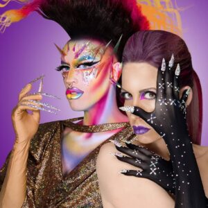 Acid Betty Instagram - 🎂This is a happiest of burfday post to my only sister @vie.lette !! Despite her looks I am the younger one 👴🏼🤣🥳💀🎁
