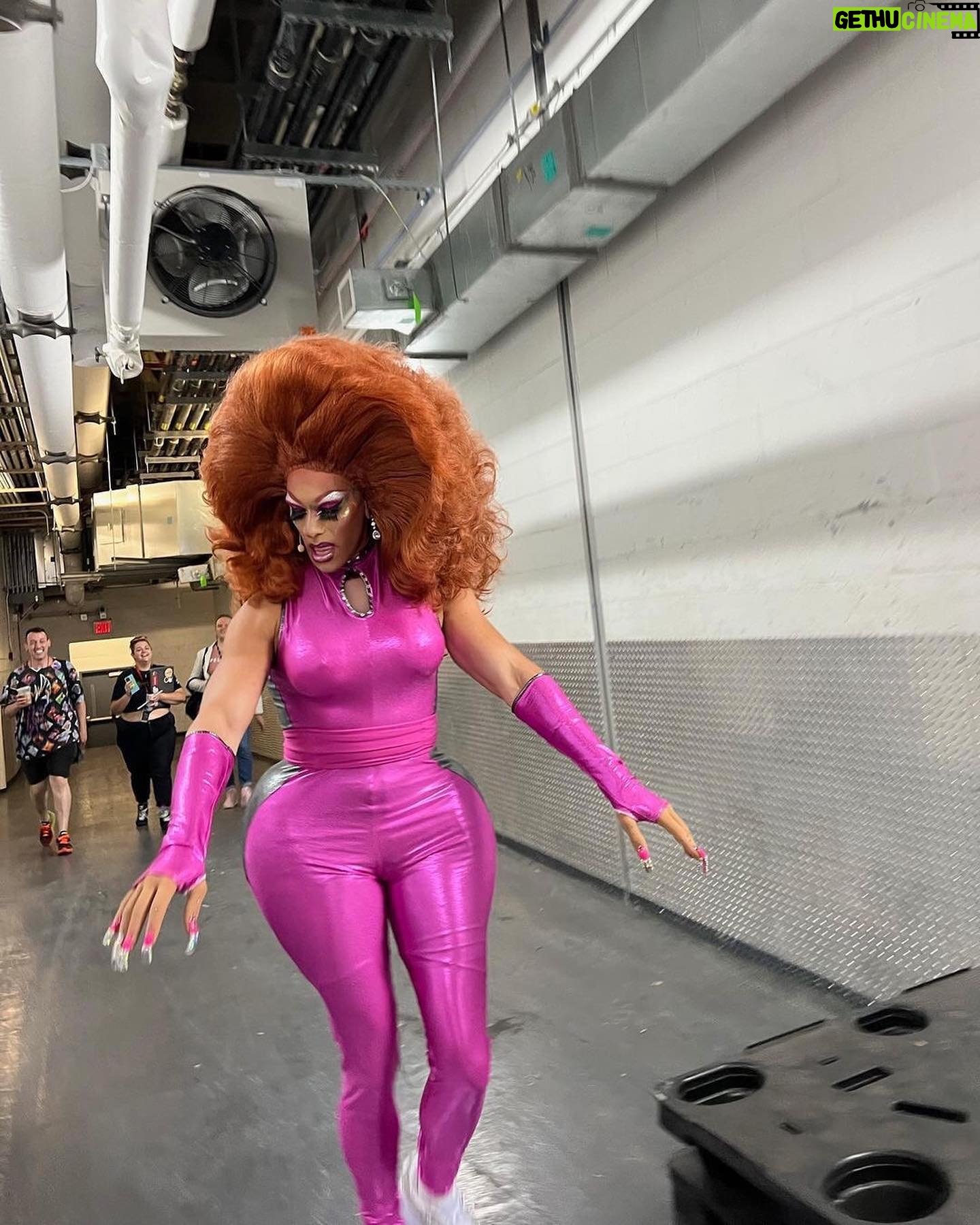 Acid Betty - 3.7K Likes - 🌈 Loved being in the midst of Mara's adoring fans as she reigns supreme as a gay icon! 💖 The energy was electric, and her fierce mirror ball nail gloves by the talented artist @vie.lette were the perfect accessory for her glamorous transformation. ✨ Her head may have gotten bigger, or maybe it's the fabulous wig by @_hairwitch and that stunning new body-ody ody ody! 🔥 Another Pride helping the mesmerizing fierce diva! 💅 #MaraTheGayIcon #ProudFan #MirrorBallMagic #NailGoals #WigGoals #BodyGoals #hausofacid
Repost from @mattymaggiacomo
•
THE PREP 💅🏻 When you’re a gay icon…you need to act like one. 📸 @travis.nyc