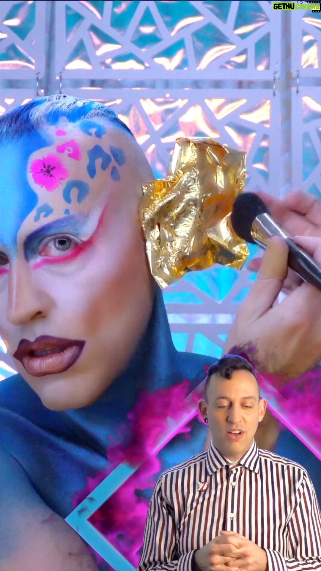 Acid Betty - 3.4K Likes - ✨✨I remember back in the gay shopping for gold leafing at the craft store. The look on their face when I told them everything in my cart was for “makeup” purposes 👀😳🙃
✨🦄BIOShimmers.com🦄✨
✨UnicornSkinCosmetics.com✨