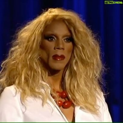 Acid Betty - 8.6K Likes - August 20, 2008
@official_lady_bunny broke the camera lenses so @projectrunwaybravo @projectrunway called in the next youngest freshest face to fill in, me. ✨🥺🤪
I was working on @chrismarchexplainsitallforyou book and he filled me in a bit and asked if I’d be willing to do drag during the day!!! Like 7am…. Little did I know I’d be doing a lot of that. 💄🫠
(Doesn’t the cover image look like @willam as ET?)