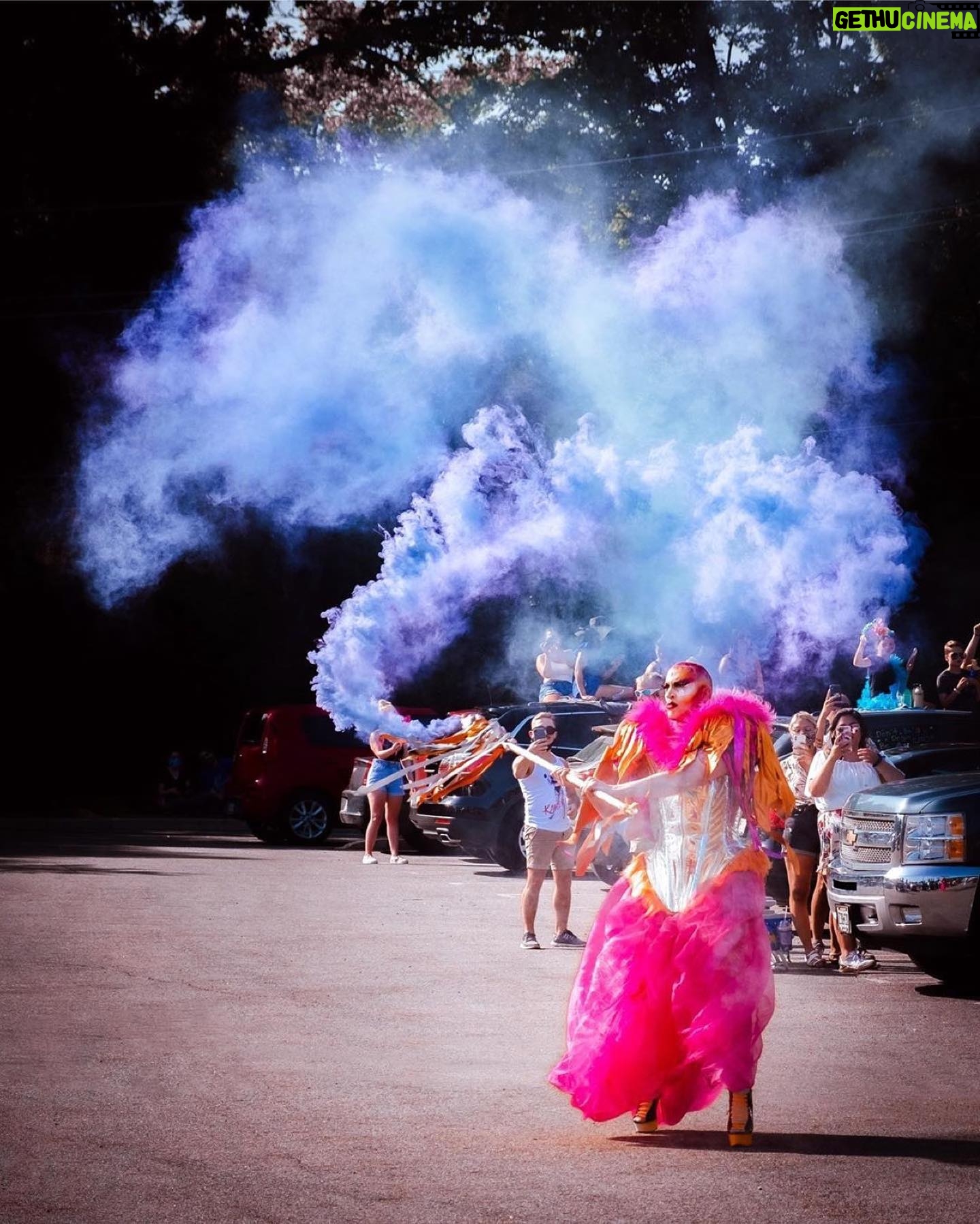 Acid Betty - 3.9K Likes - 💨 We Don’t Need Another Hero 💥
Repost from @huiss_production
•
One of the magical moment of the @vossevents 🥰 @rupaulsdragrace
.
Model: @acidbetty
📸: CH
#XT2
1/125, f/3.6, ISO 800
.
#colorsmoke
#rupaulsdragrace
#drivendrag
#jj_forum_3037
#gotd_2627
#raw_artgallery
#lgbtpride
#moodygrams
#dreamermagazine
#cinematicphotography
#cinematicmodeon
#jj_colorlove
#cinamatography
#dragqueenshow
#pmphotoassignments
#portraits_vision
#quarantinechallenge
#acidbetty
#thinkveryfilm
#staycinematic
#vossevents
#abstractartwork
#insomniamag
#blackandyellow
#thinkverylittle
#mangostreetquarantine
#selfportraitphotography
#dragqueensofinstagram
#filmdiscovered